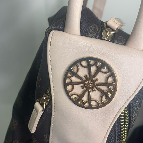 Avon signature collection purse  - Picture 4 of 9